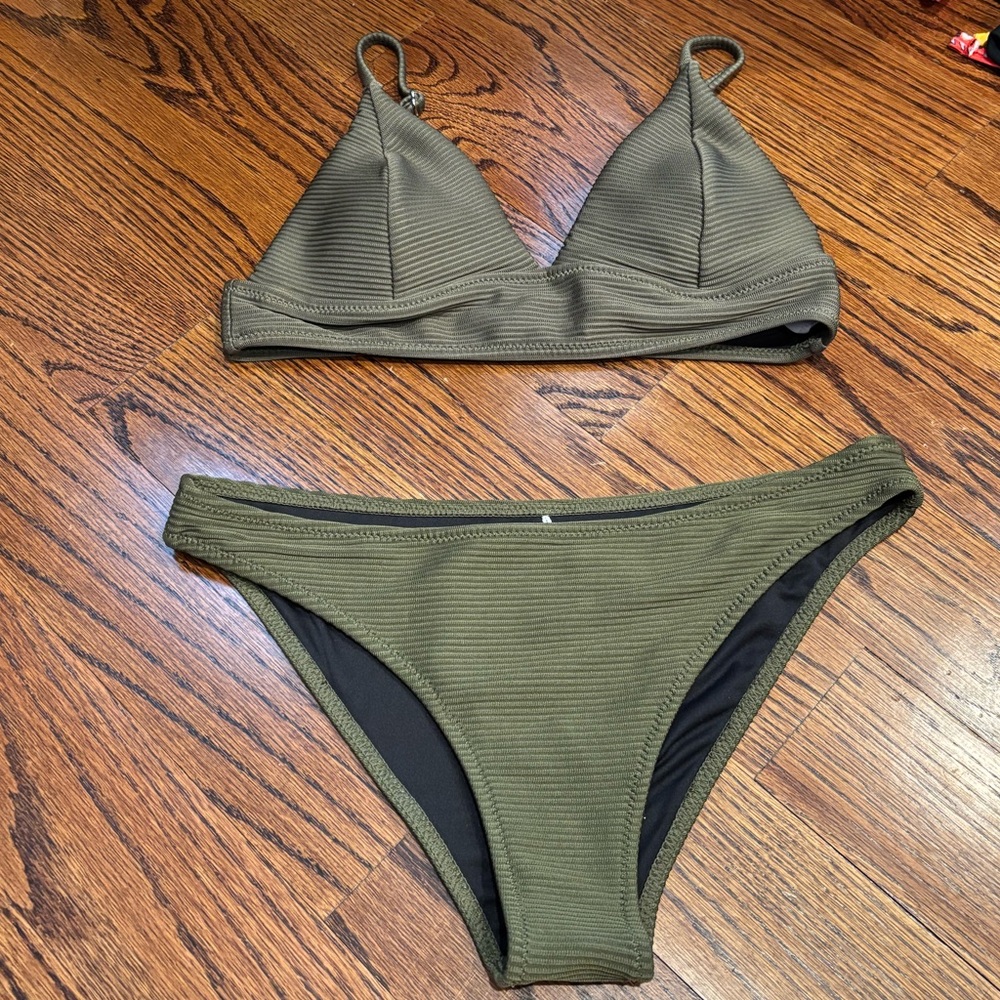 Cupshe Olive Green Ribbed Bikini Set